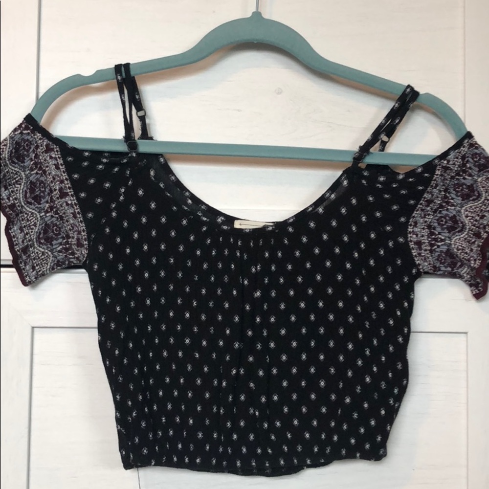 La Hearts crop top